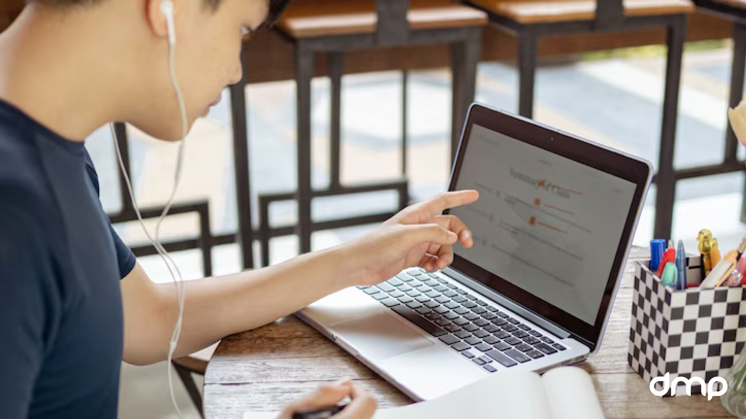 Tìm hiểu các công cụ tự dánh giá trang web